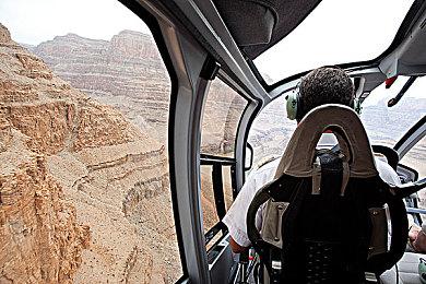 《羊蹄山之鬼》引玩家不满 女主脸模和高级设计师都是woke